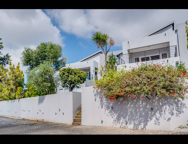2 BEDROOM APARTMENT FOR SALE IN BROADACRES